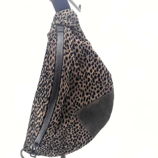 Sac banane cuir motif léopard taille M