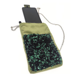 Pochette téléphone bandoulière velours vert et sequins