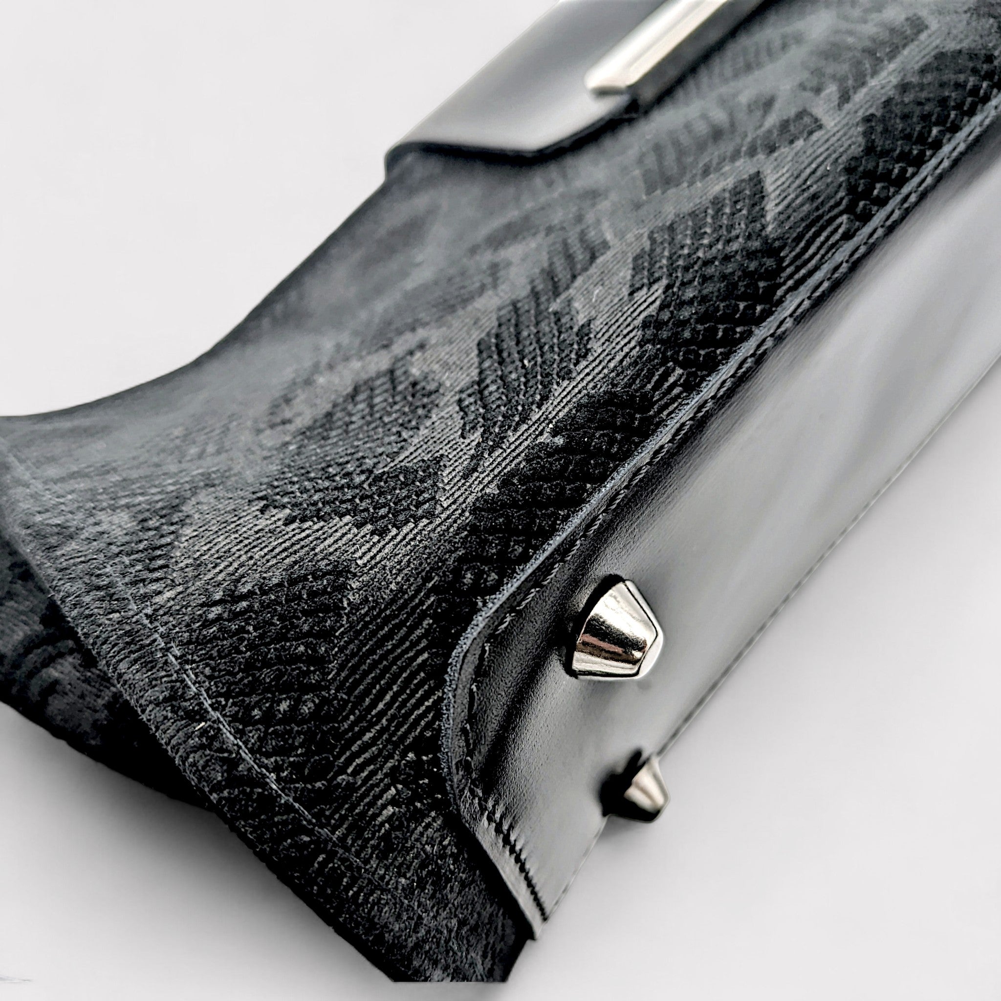 Sac Haya - noir motif reptile